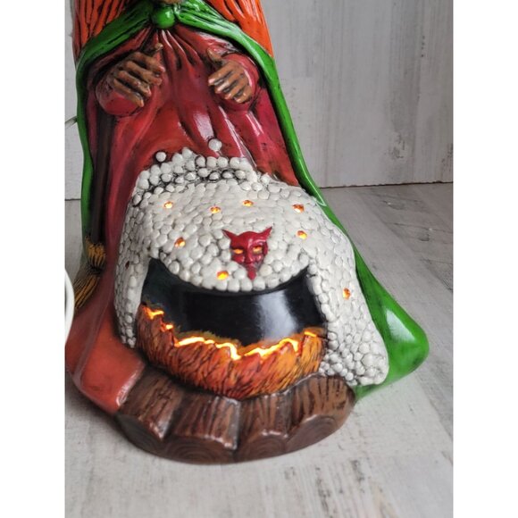 Vintage witch cauldron devil potion ceramic Halloween home cauldron - Picture 2 of 9